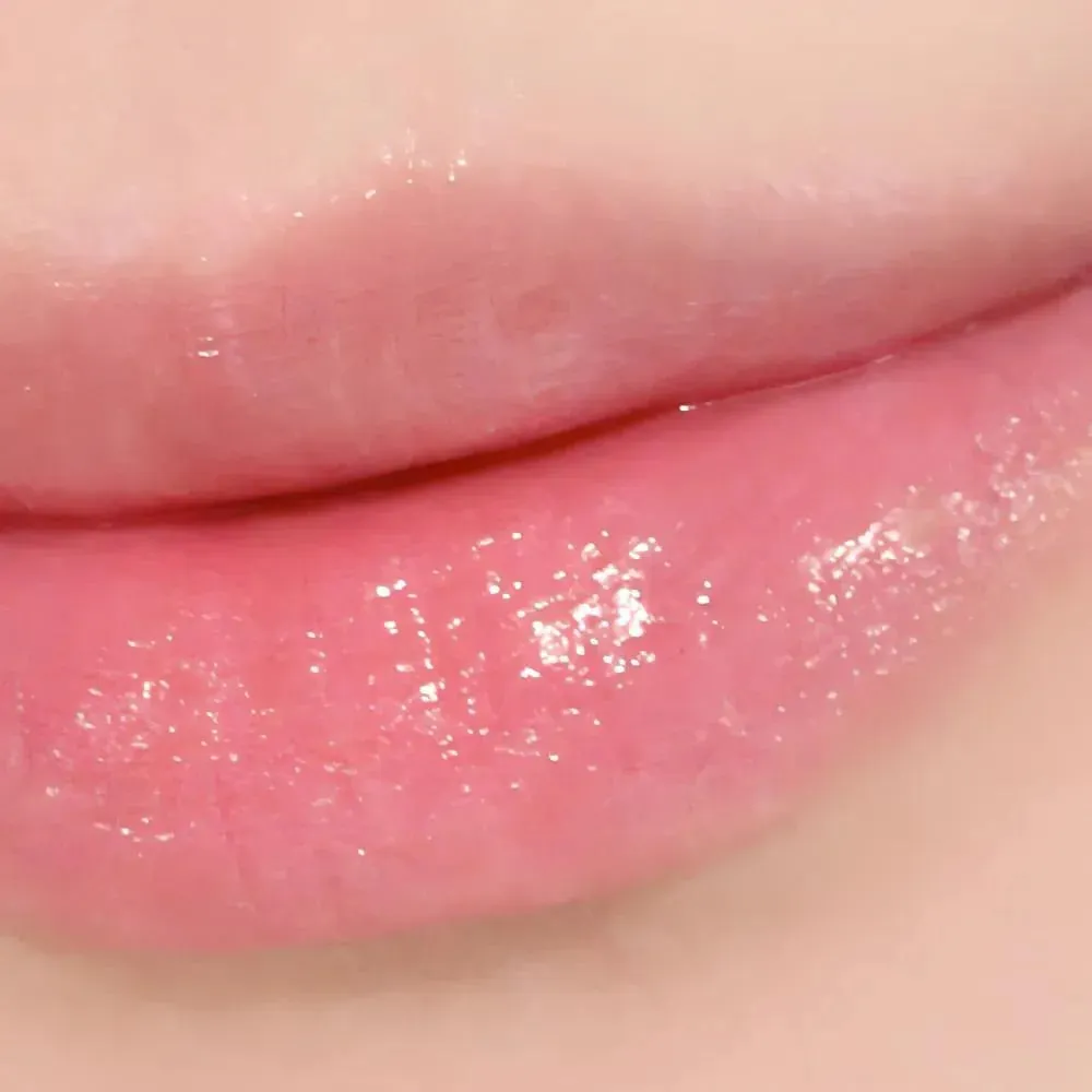 Clio Essential Lipcheek Tap