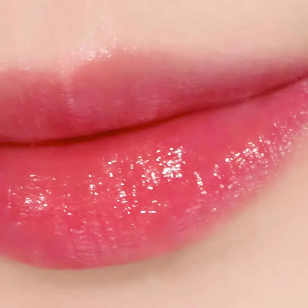 Clio Essential Lipcheek Tap