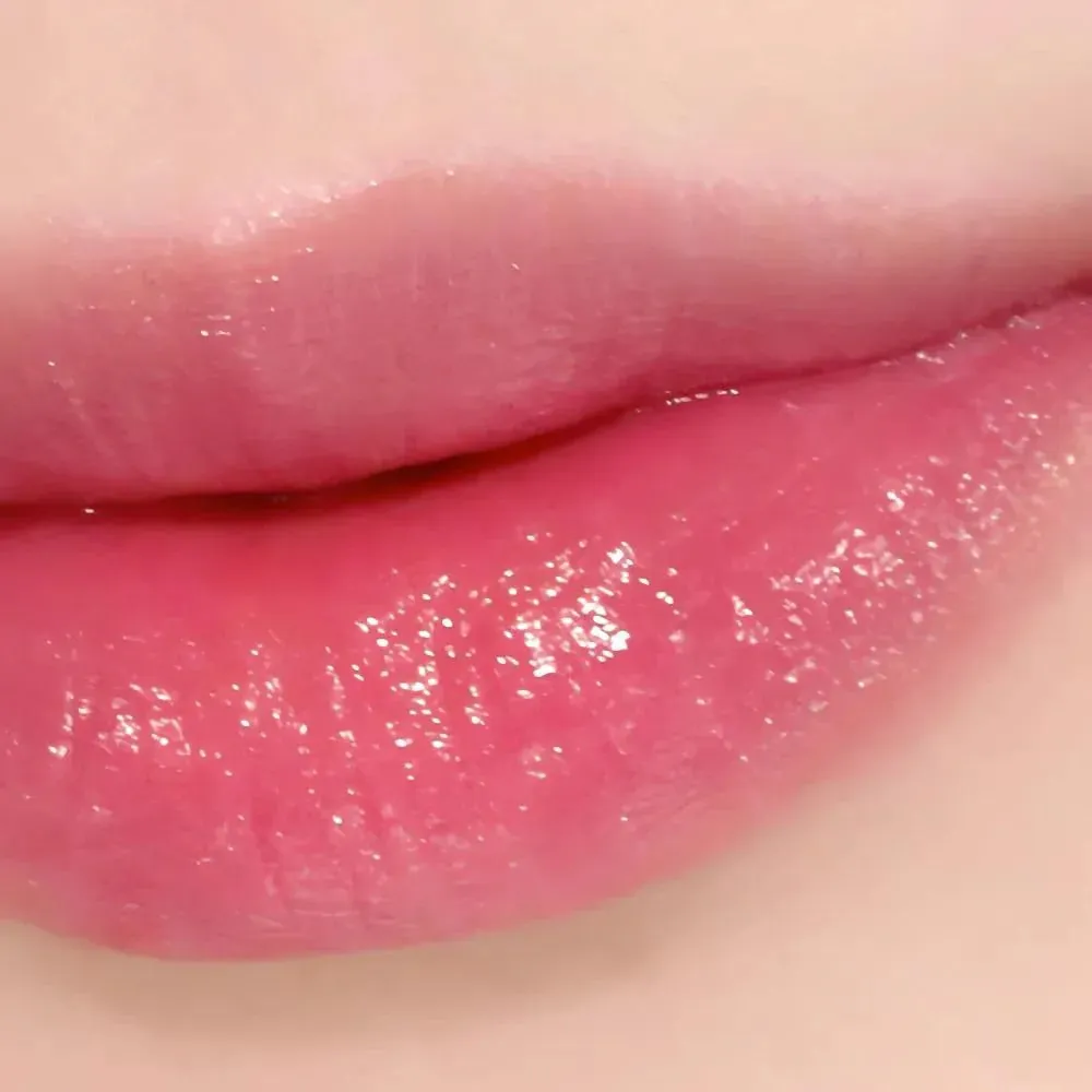 Clio Essential Lipcheek Tap